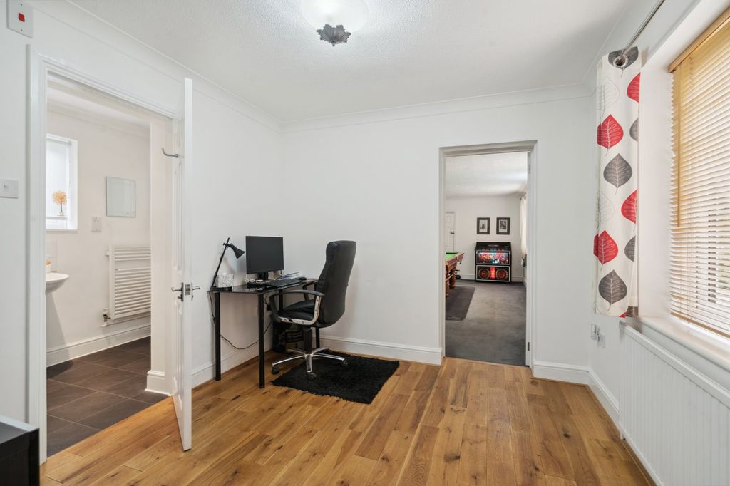 Additional image 10 of 4 bed detached house for saleLeacroft Road, Iver SL0
