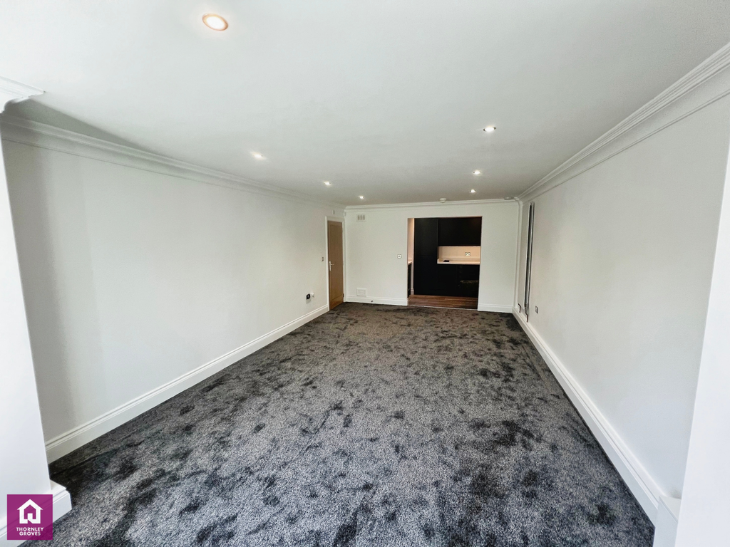 Property photo 2 of 17 Picture No. 29