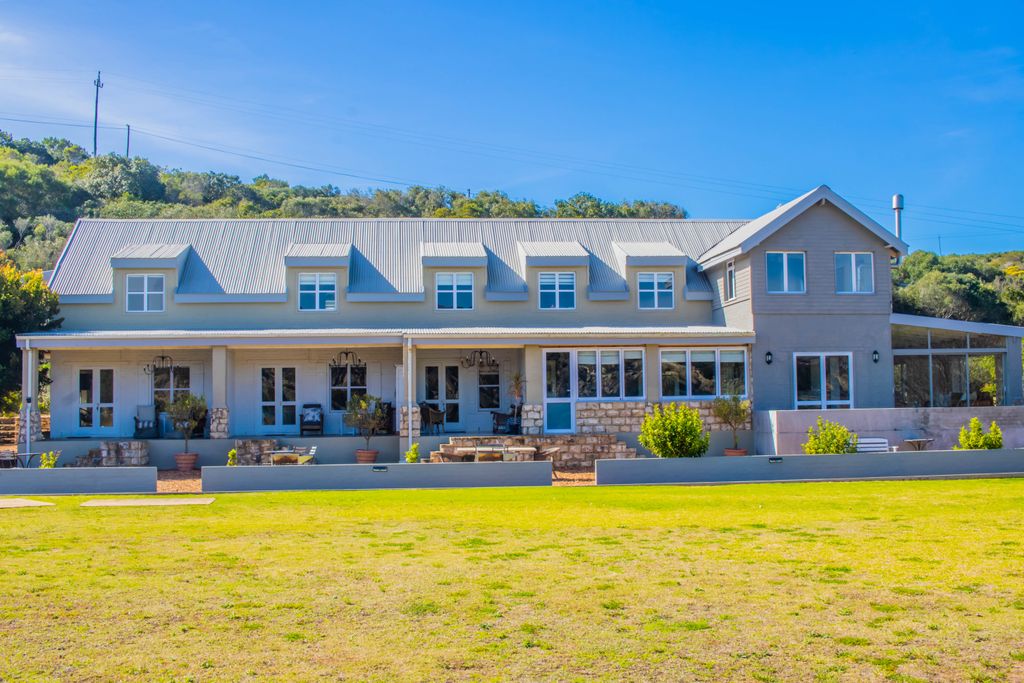 Property photo 2 of 58