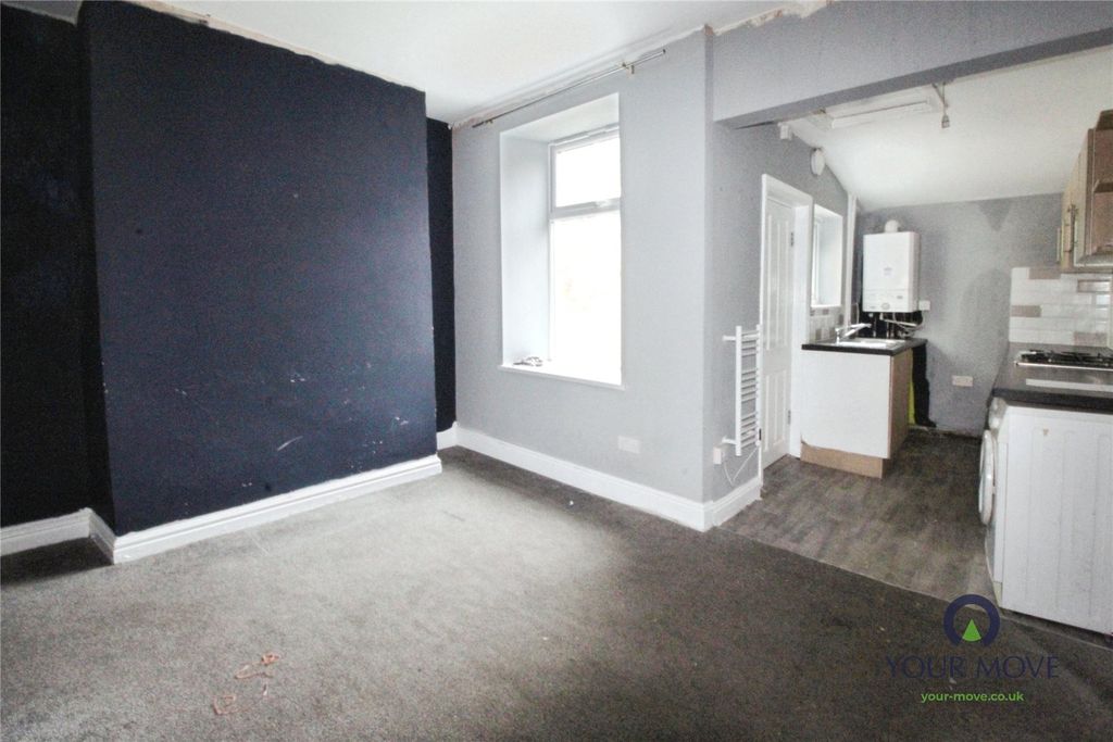 Property photo 3 of 11 Picture No. 05