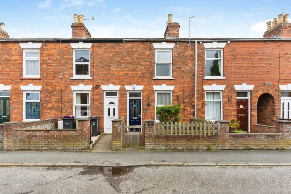 Property photo 1 of 13