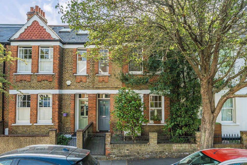 Property photo 1 of 7