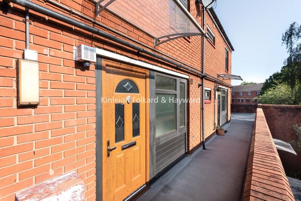 Property photo 1 of 9 Picture No. 01