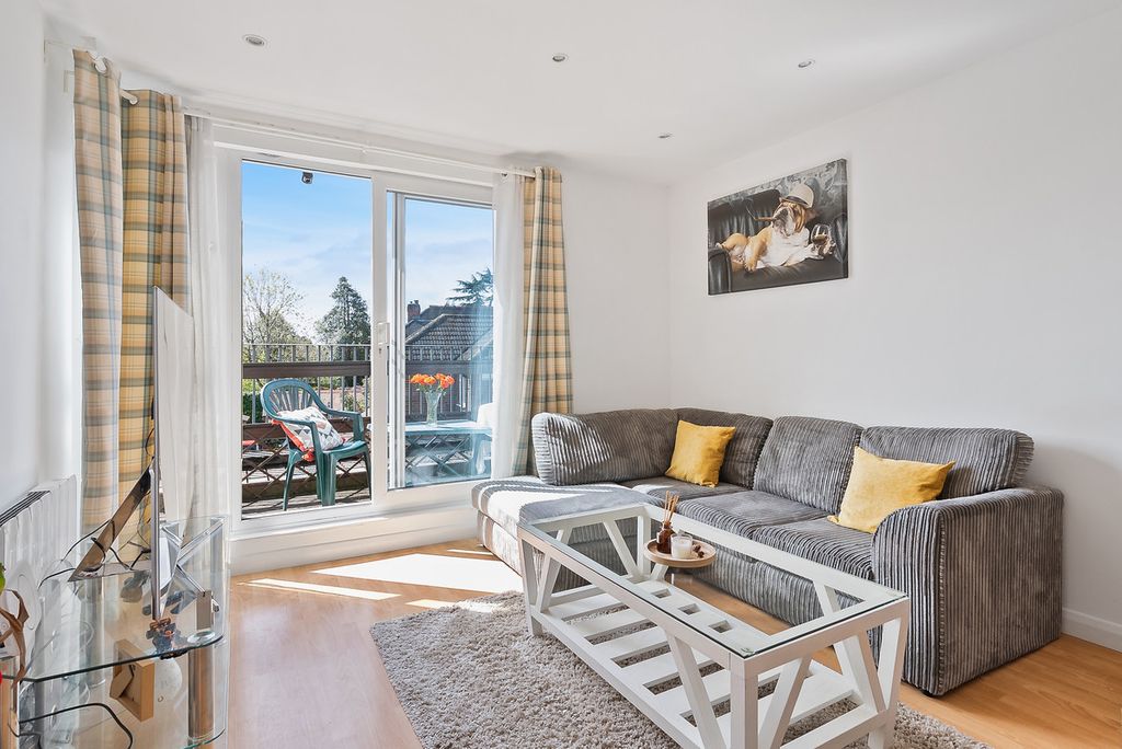 Property photo 1 of 14