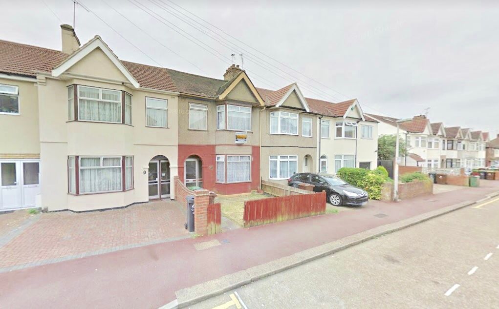 Property photo 1 of 6