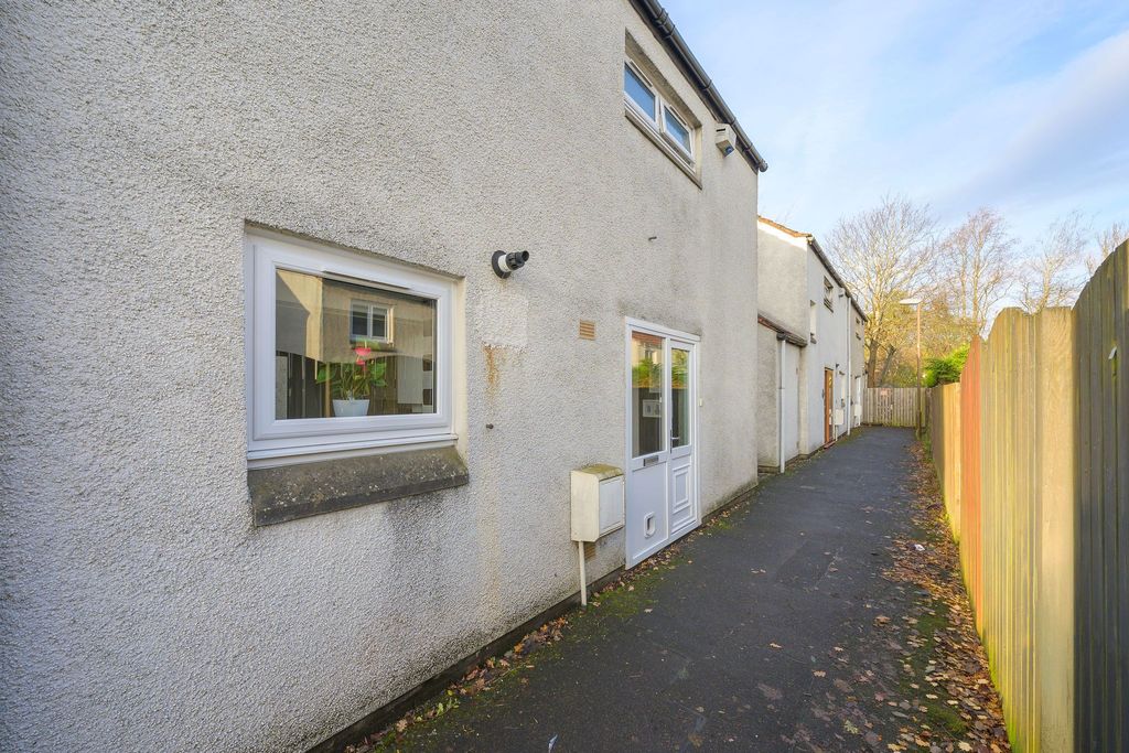 Property photo 1 of 29