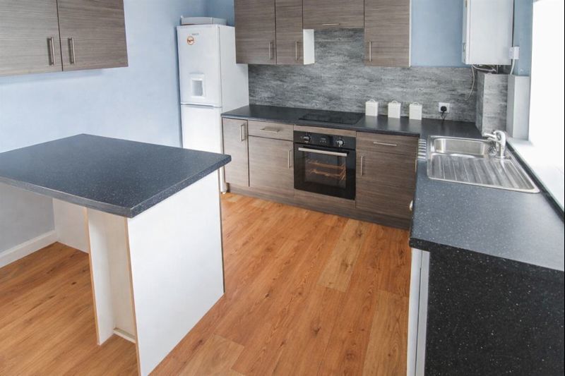 Property photo 2 of 8 Photo 2