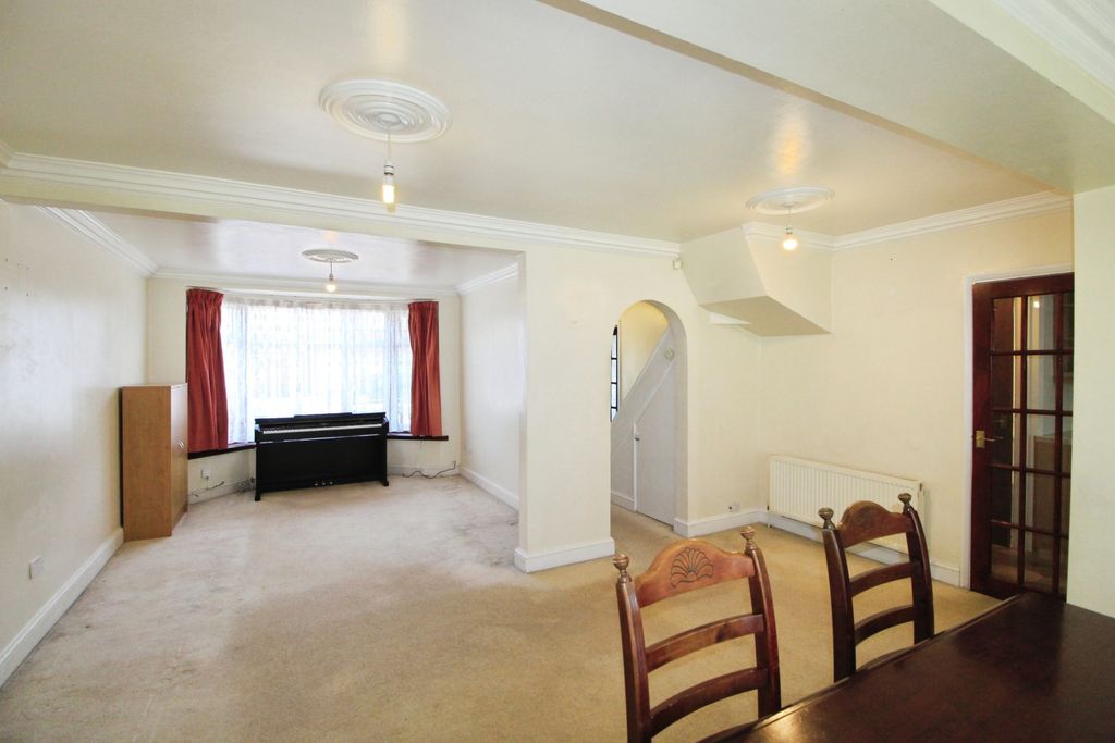 Property photo 2 of 29 Gallery