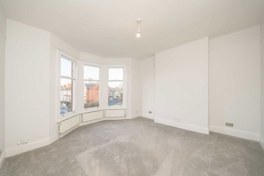 Property photo 2 of 4