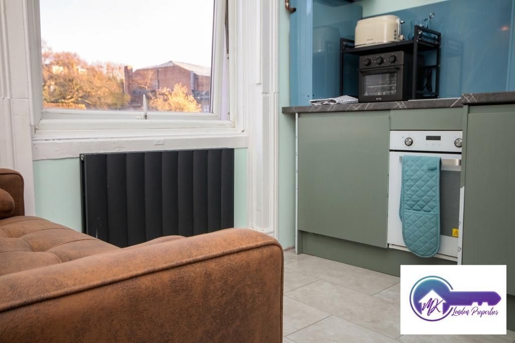 Property photo 3 of 10 Photo 3