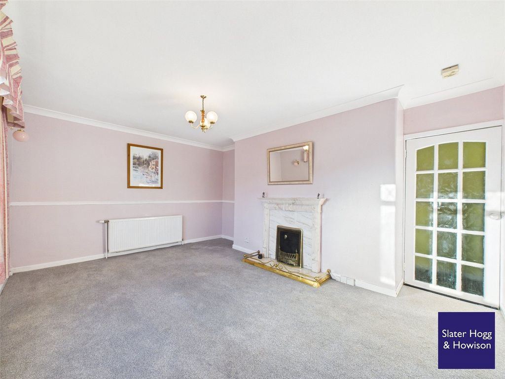 Property photo 2 of 17 Picture No. 02