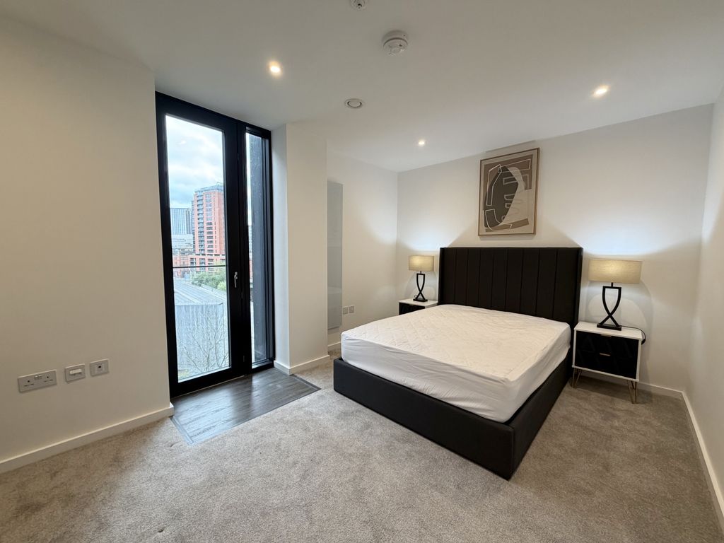 Property photo 3 of 17 Img_8751