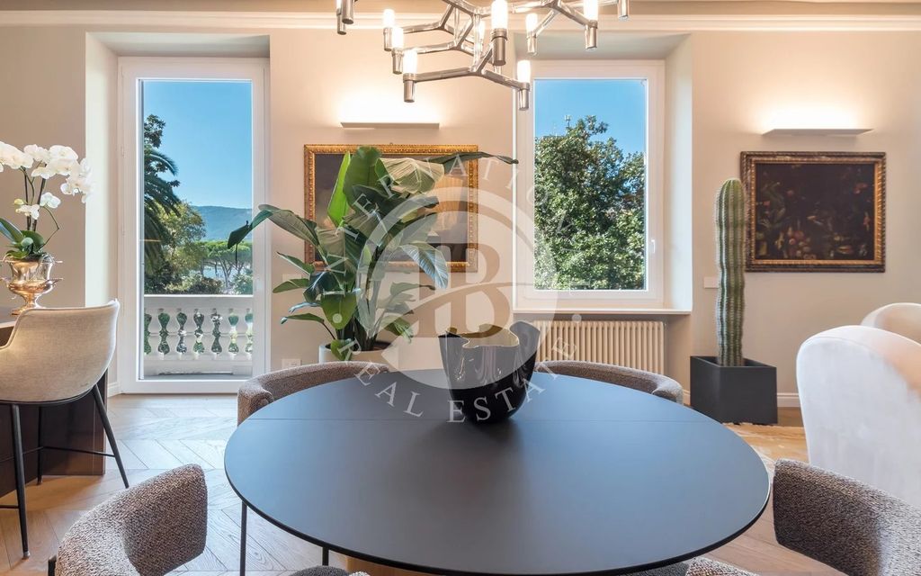 Property photo 3 of 27