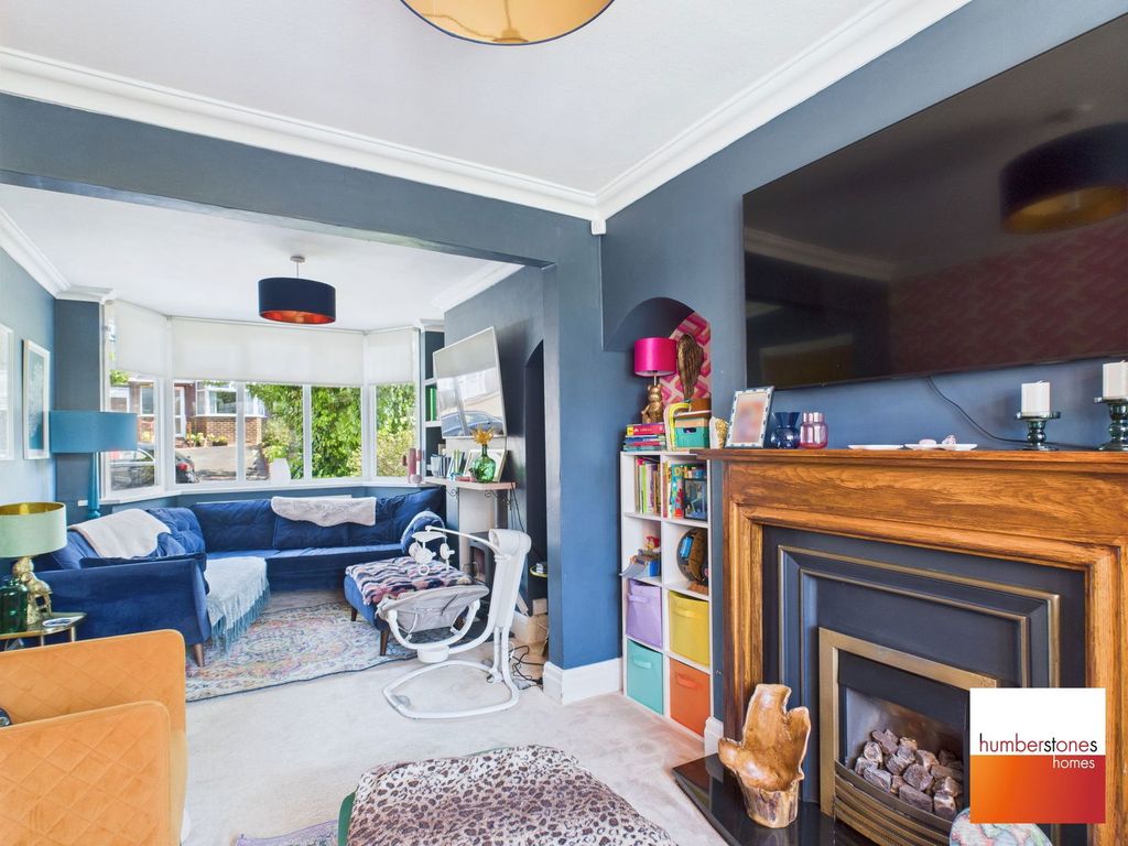 Property photo 3 of 19