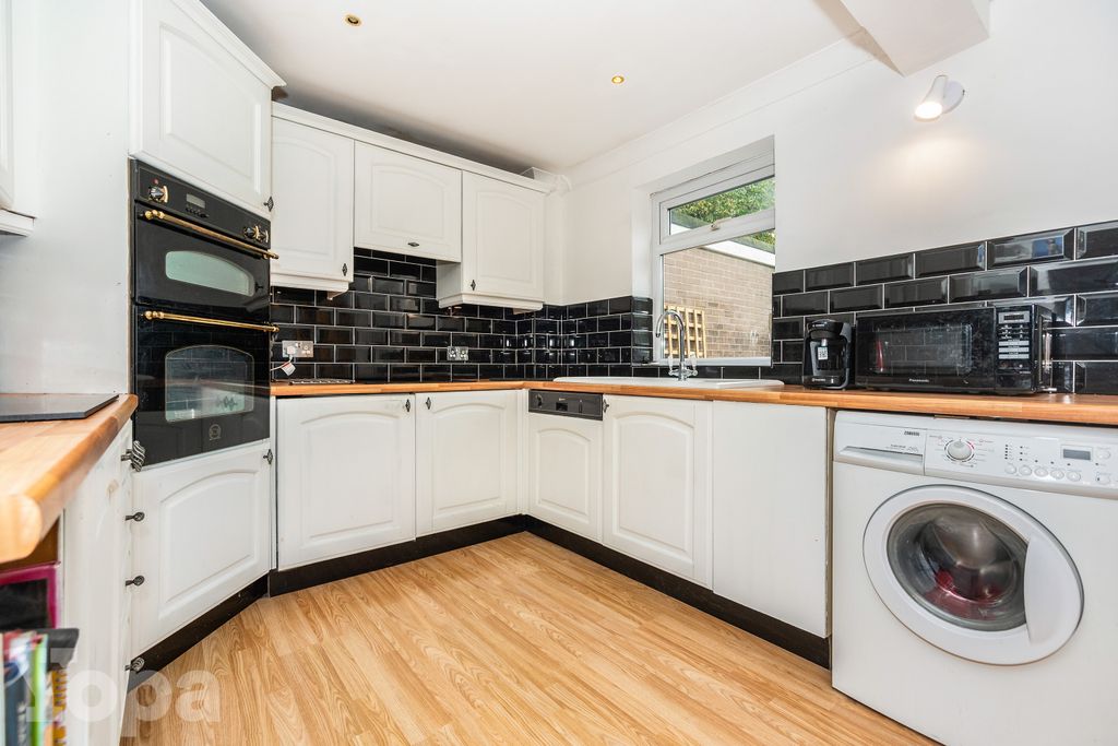 Property photo 3 of 20 Photo #3