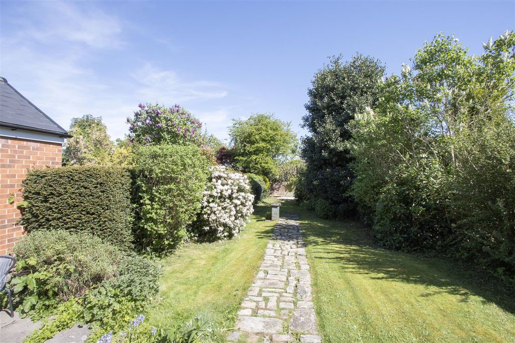 Property photo 3 of 11 Rear Garden