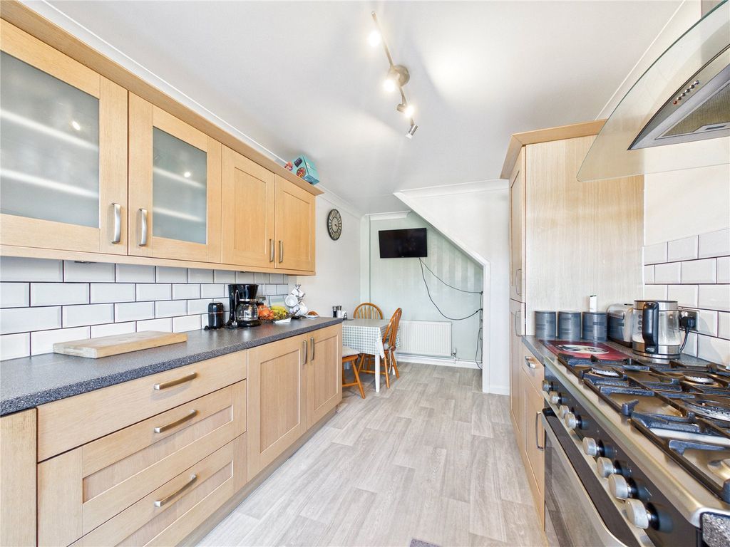 Property photo 1 of 9 Picture No. 13