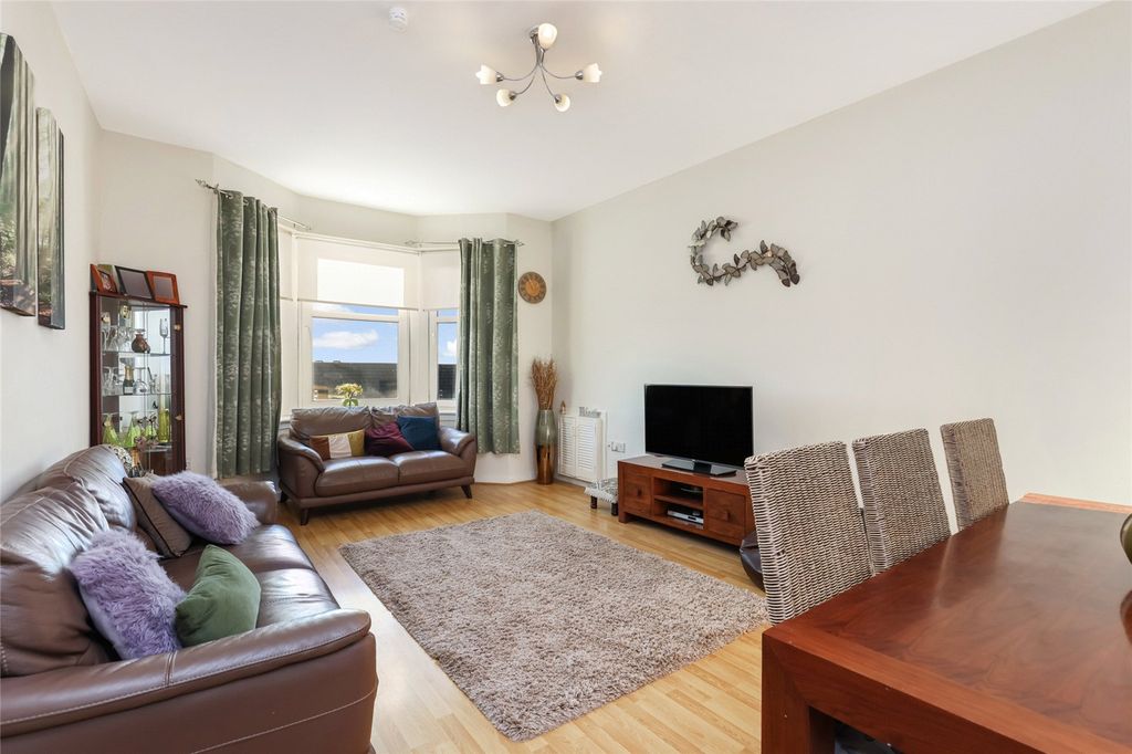 Property photo 2 of 15 Living Room