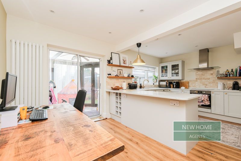 Property photo 2 of 22 Photo 10