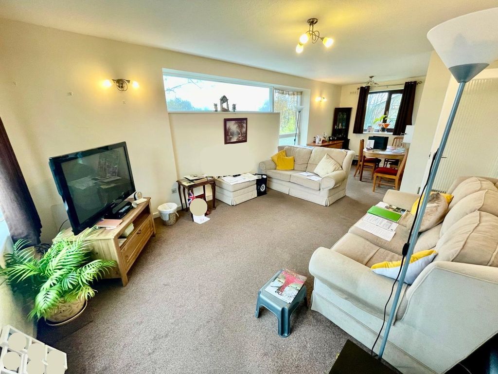 Property photo 3 of 20 Picture No. 03