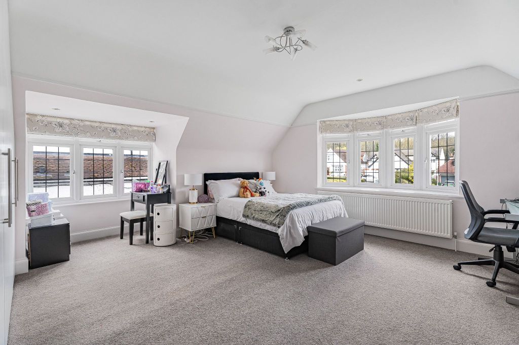 Additional image 26 of 4 bed detached house for saleGeorges Wood Road, Brookmans Park, Hatfield AL9