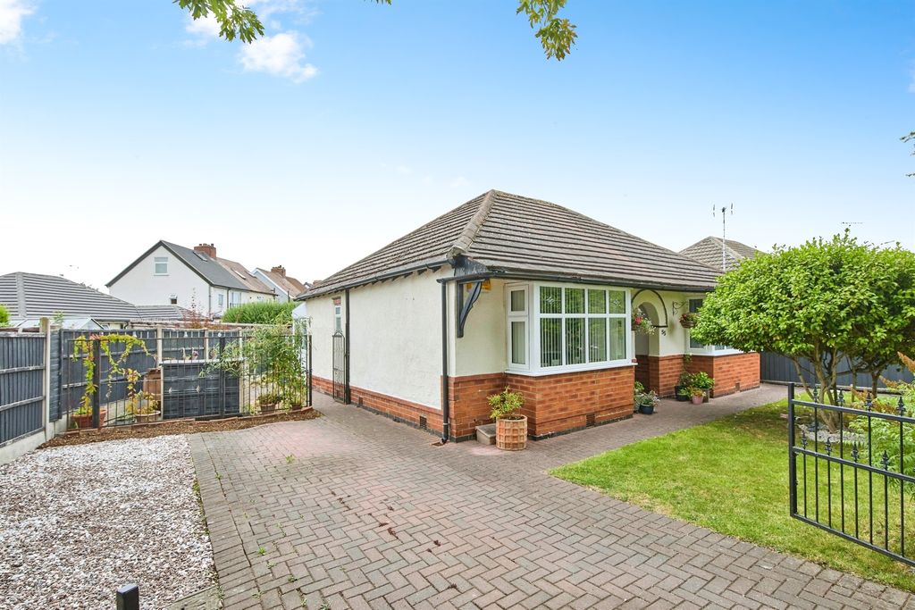 Property photo 1 of 17
