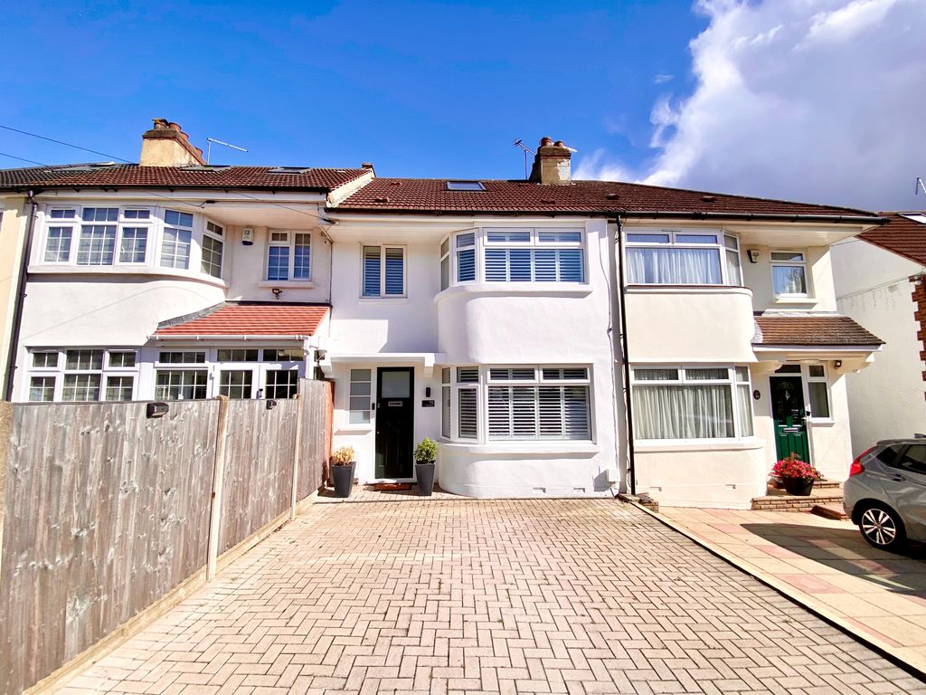 Property photo 1 of 24