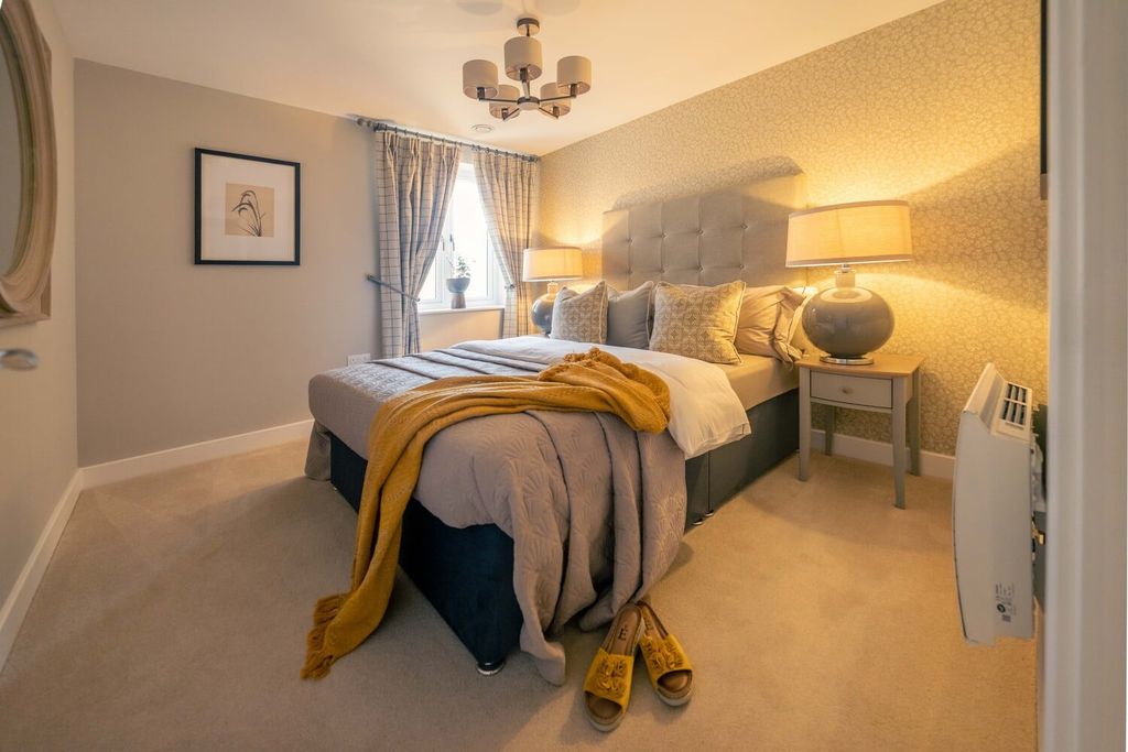 Property photo 3 of 11 Bedroom