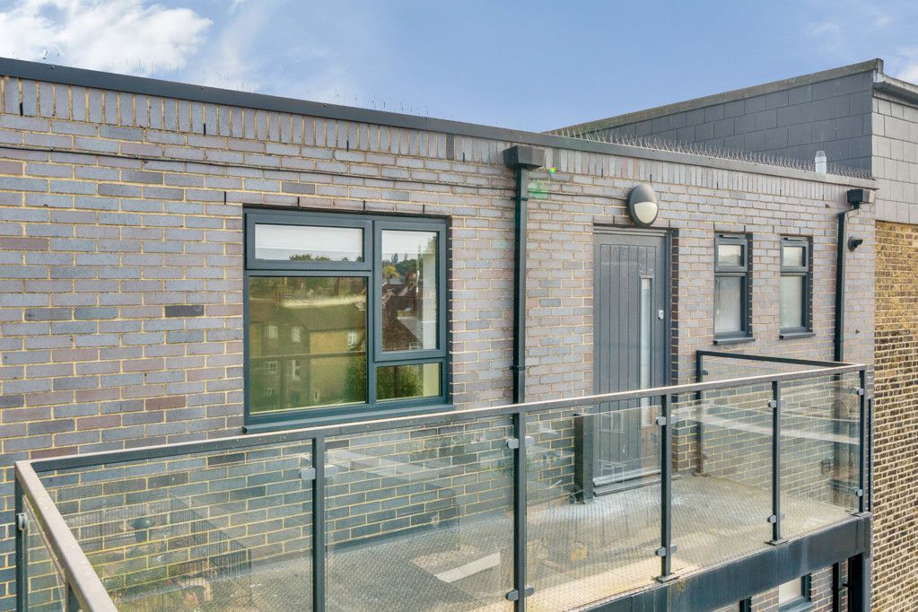 Property photo 1 of 15 External