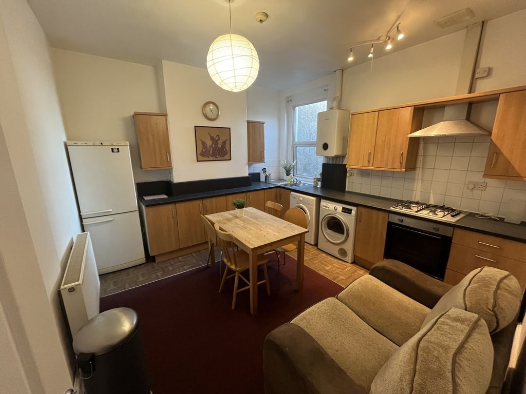 Property photo 2 of 8 Img_1303