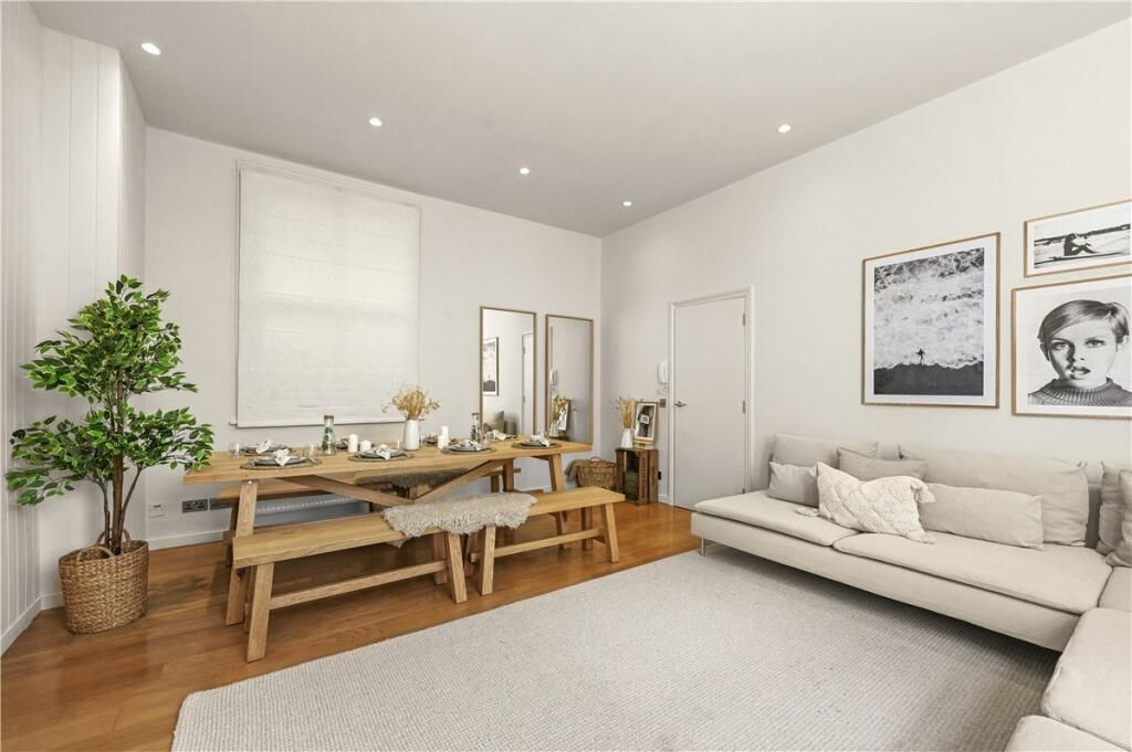 Property photo 2 of 15 2
