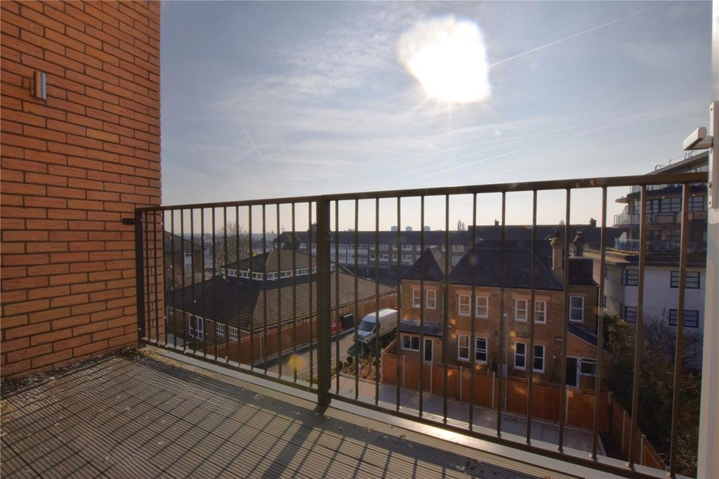 Property photo 3 of 9 Picture No. 09