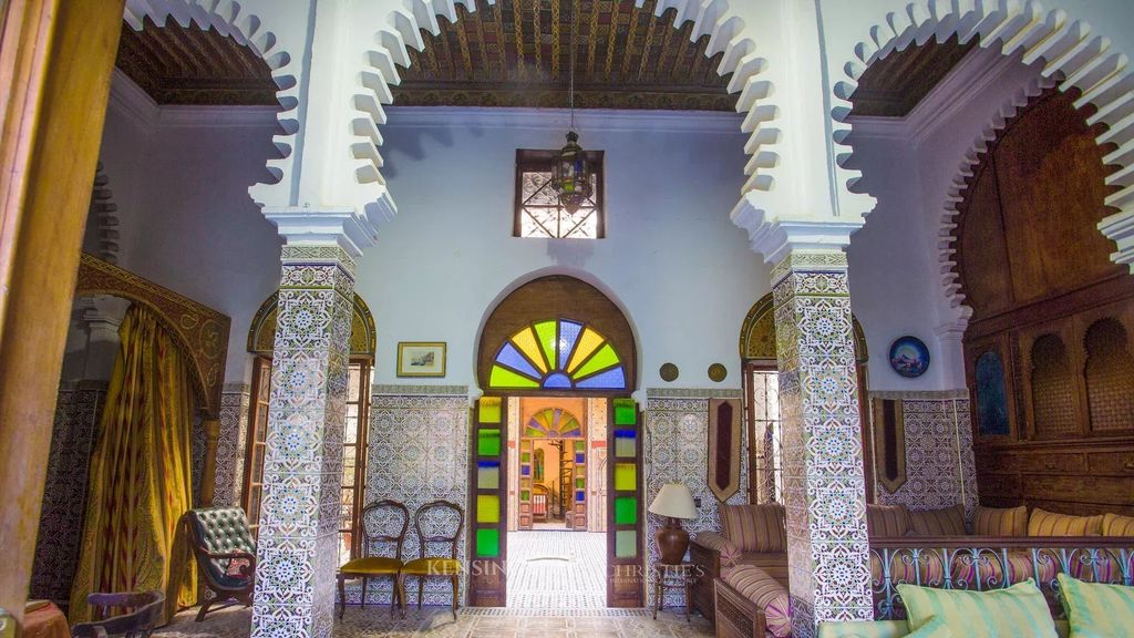 Property photo 1 of 22 Cliquez Ici Si Vous Cherchez Un Palais A Vendre Ã  Tetouan Â€“ Palais Hiptage Avec Kensingtonmorocco.Com Â€“ Leader De Lâ€™Immobilier Au Maroc