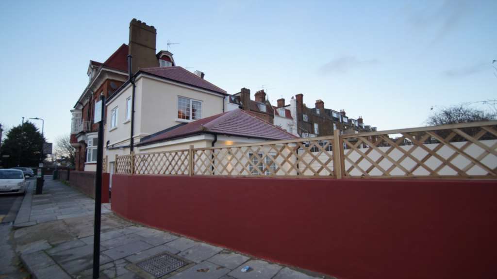 Property photo 3 of 14