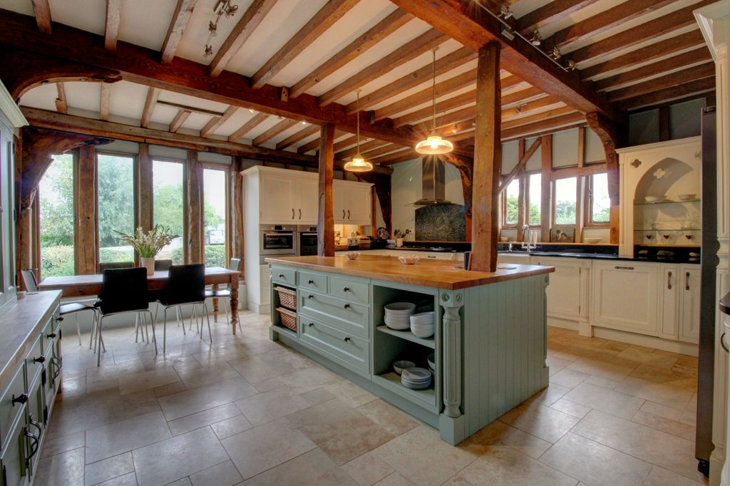 Property photo 2 of 35 Kitchen