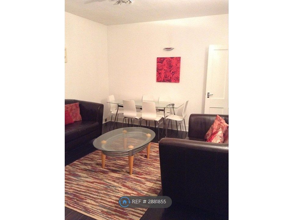 Property photo 2 of 10 Lounge/Dining Room
