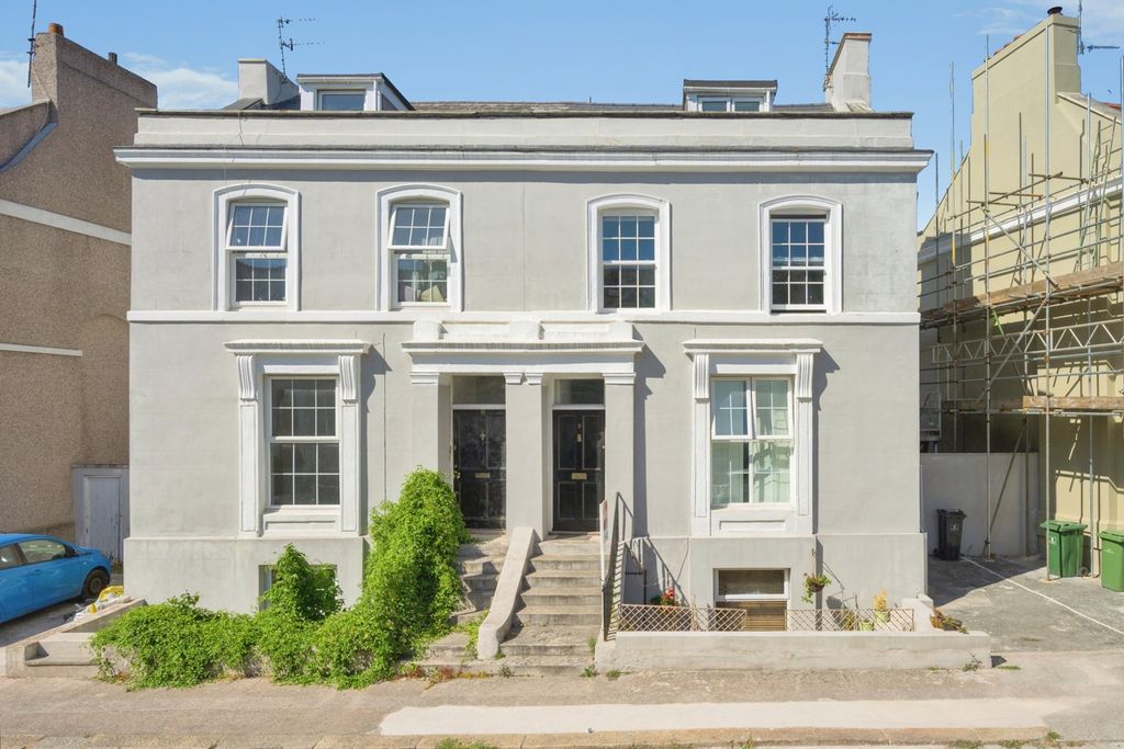 Property photo 1 of 15 Pbox-Img.Jpg