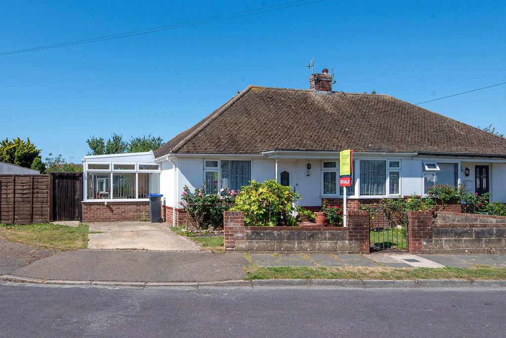 Property photo 1 of 21 11Hadlow-1.Jpg