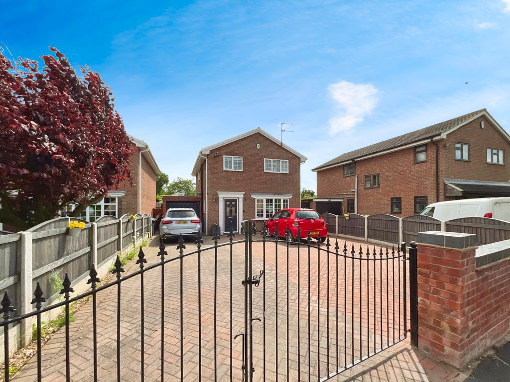 Property photo 1 of 21 2d5998Db-Img_3401