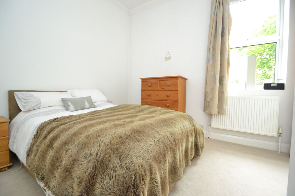 Property photo 3 of 5