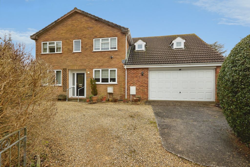 Property photo 1 of 21