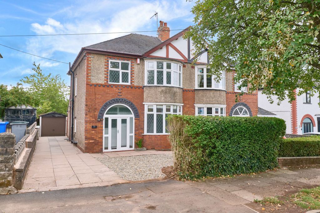 Property photo 1 of 27