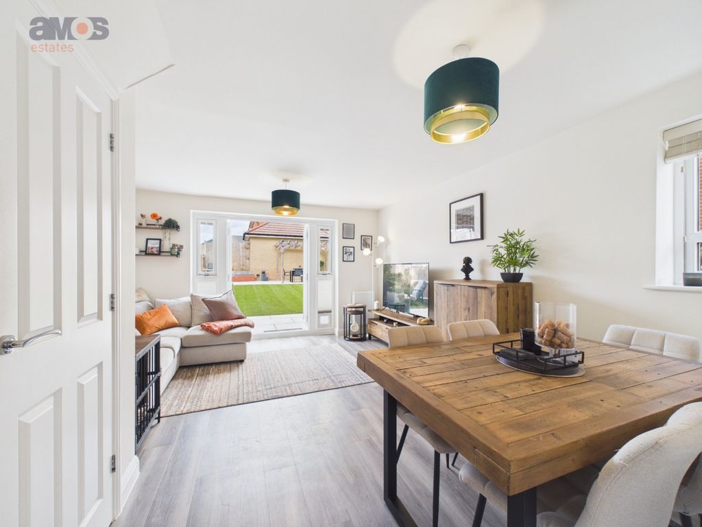 Property photo 2 of 26 5388432