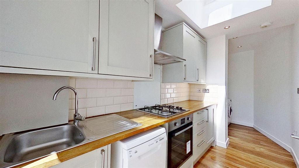 Property photo 3 of 14 Hanover-Road-South-Wimbledon-Sw19-06222026_193158.