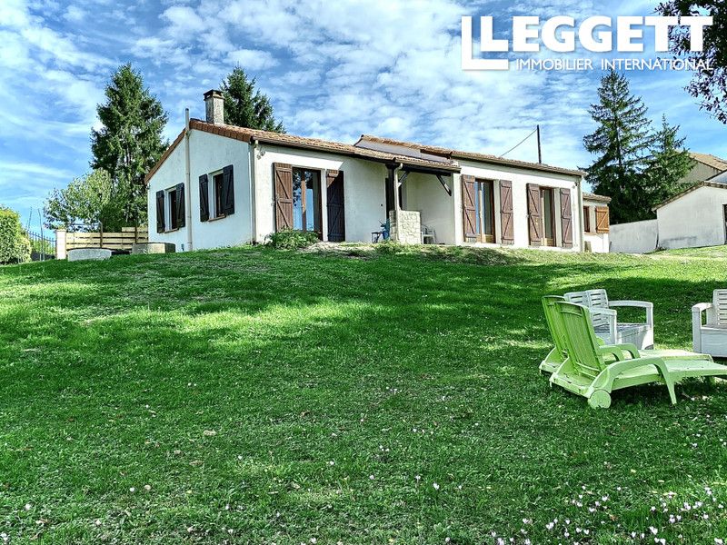 Property photo 2 of 10