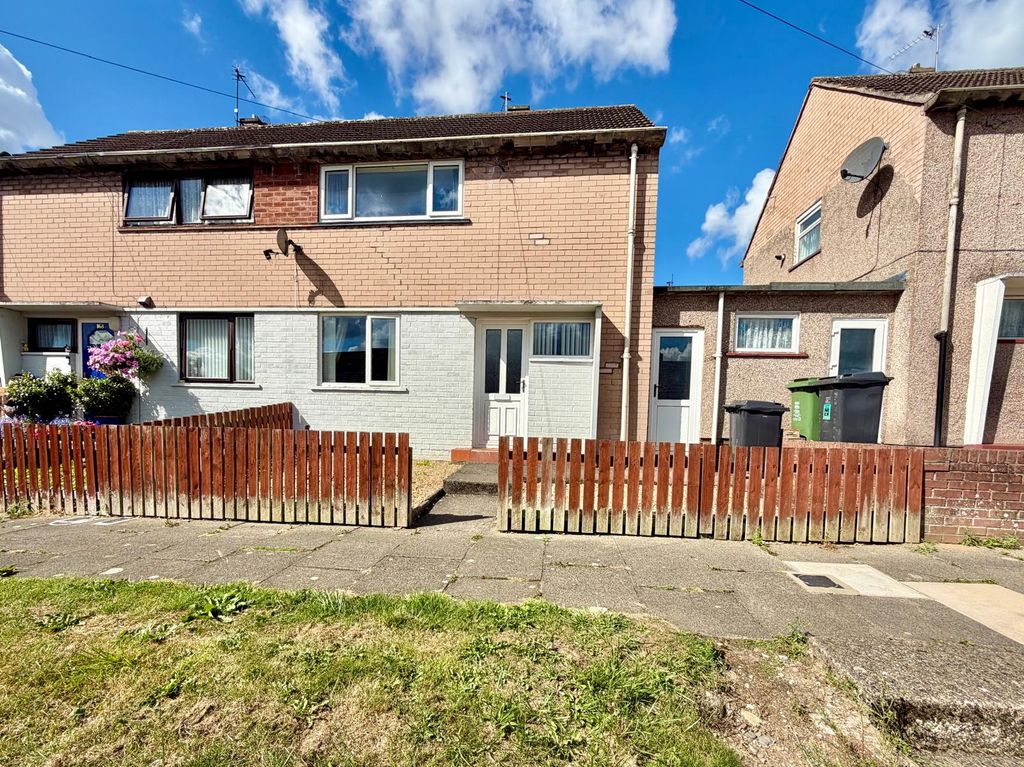 Property photo 1 of 26