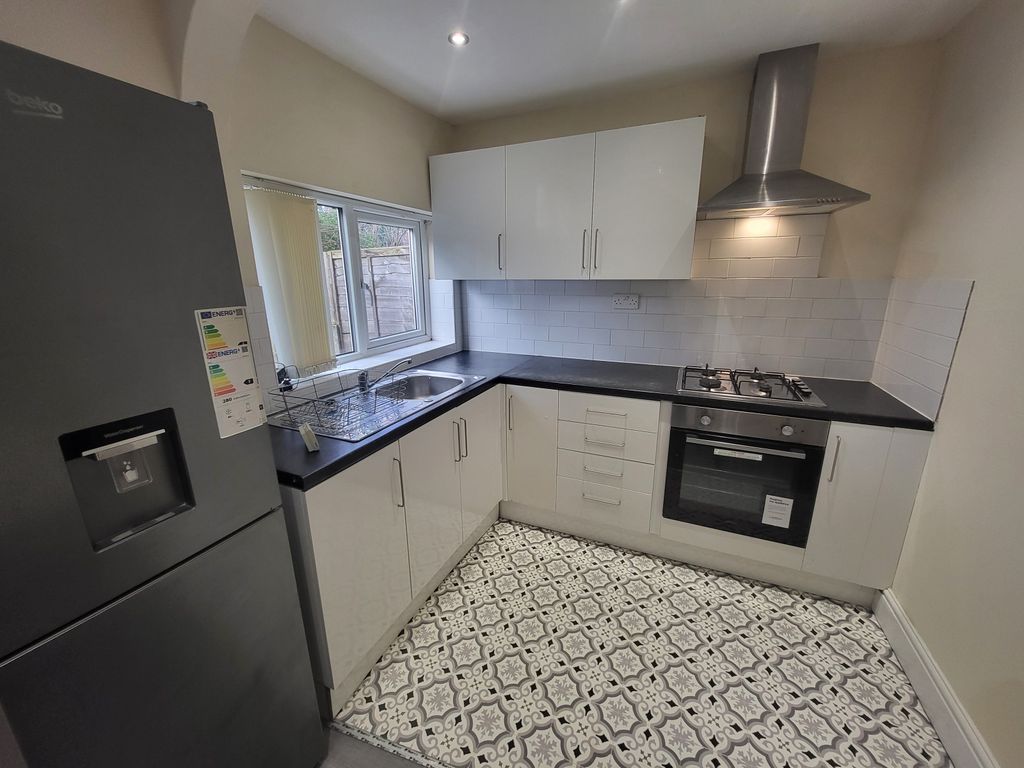 Property photo 3 of 18 Gallery