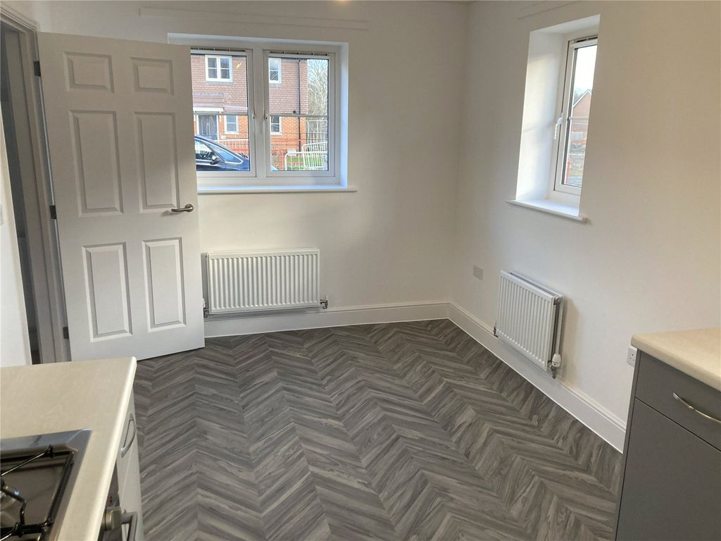 Property photo 3 of 7 Picture No. 04