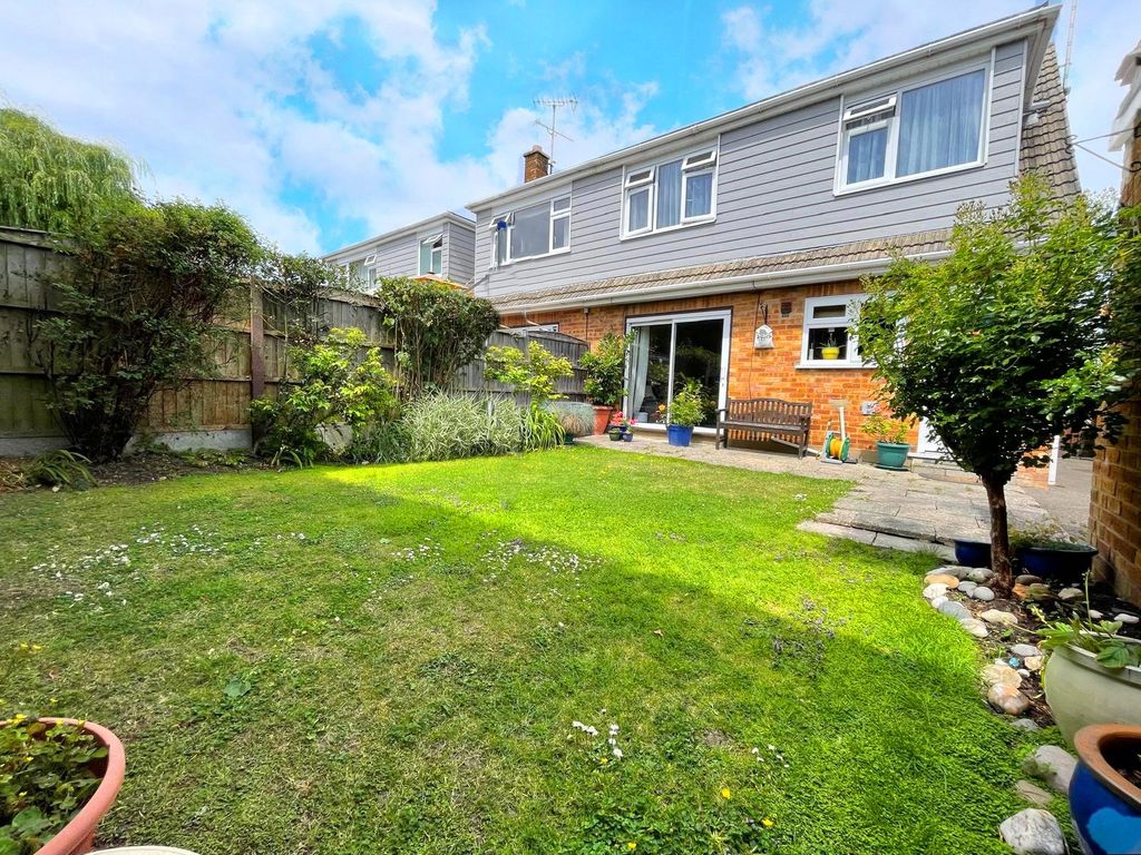 Property photo 1 of 20 Picture No. 14