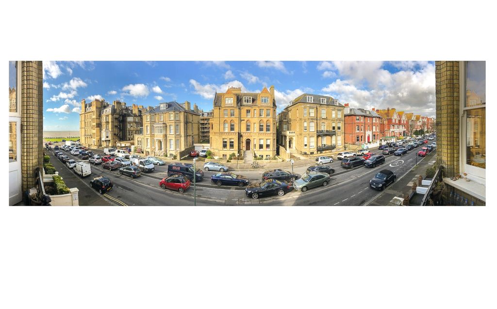 Property photo 3 of 10 01-Third Avenue In Spring Panorama